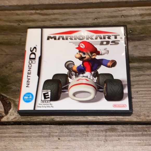 Y2K Nintendo Mariokart DS case only. - Picture 1 of 8